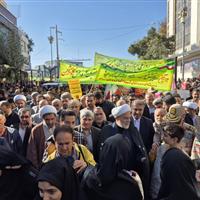 دانشآموزان، موتور پویایی جامعه و سرمایههای انقلاب اسلامی هستند