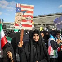 عکس/راهپیمایی ۱۳ آبان در مشهد