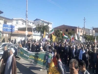 همدلی مردم و دانشآموزان بهشهری در راهپیمایی ۱۳ آبان