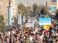 فریاد استکبارستیزی قزوینی‌ها در راهپیمایی یوم‌الله ۱۳ آبان