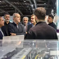 پزشکیان از نمایشگاه فناوری‌های روزآمد بازدید کرد