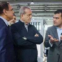 بازدید رئیس‌جمهور از نمایشگاه فناوری های روز آمد ایران