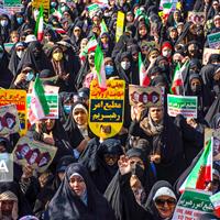 سمنان یکصدا علیه استکبار