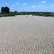 عبور با دوچرخه از دجله بی‌آب!