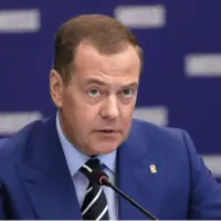 مدودف: سناریوی مشابه افغانستان در انتظار اوکراین است