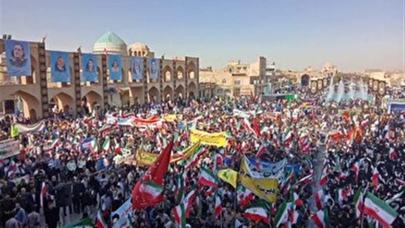 راهپیمایی ۱۳ آبان با حضور گسترده مردم در یزد
