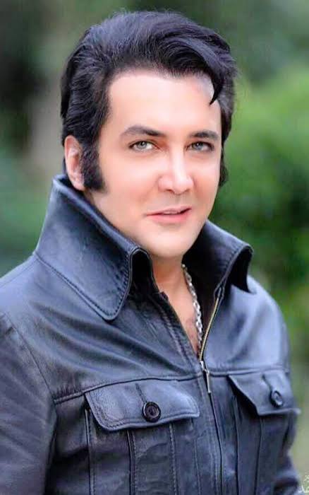 چهره ها/ تصاویری از خوشگذارنی حسام نواب صفوی در پاریس