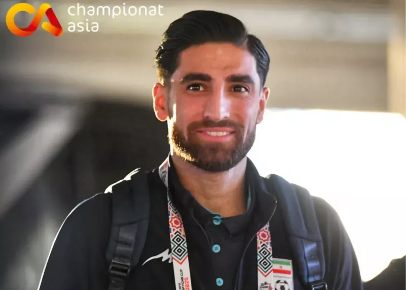 جهانبخش از سرمربی تیمش بزرگتر است!