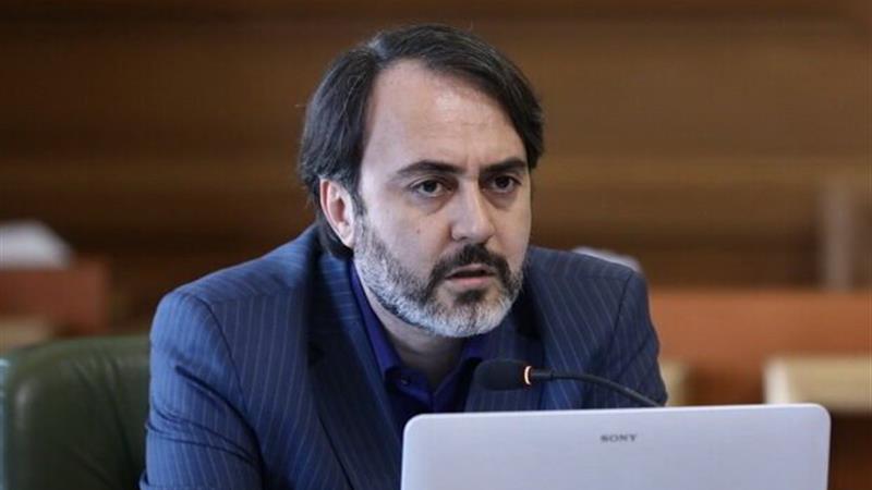 الزام فعالیت پاکبانان در بزرگراه‌ها با ماشین‌آلات مکانیزه/ هنوز برخی از اتباع غیرمجاز در میان پاکبانان حضور دارند