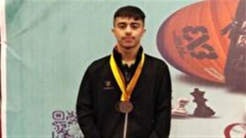 اعزام حبیبی تنیس باز قمی به رقابت‌های سلیمانیه عراق