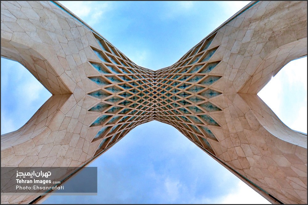 تصاویری متفاوت از برج آزادی