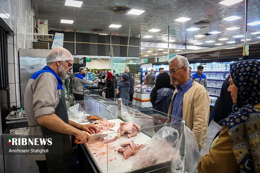 عرضه‌ی گوشت منجمد گوسفندی در میادین میوه و تره‌بار تهران