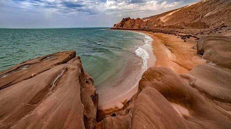 جاذبه‌های گردشگری شهرهای ایران