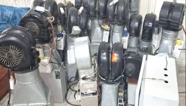 کشف ۱۹ دستگاه ماینر غیرمجاز در آستارا