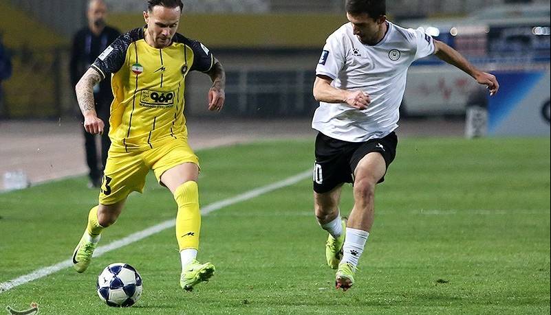  صعود و فرار سپاهان از شکست مقابل آخال با گل زیبای عسکری؛ این بار دقیقه 6+90 خوش‌یمن بود!