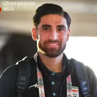 جهانبخش از سرمربی تیمش بزرگتر است!