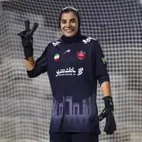 پاسخ تند گلر قرمزها به دختر استقلالی