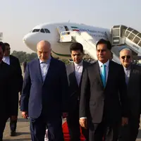 قالیباف وارد اسلامآباد شد