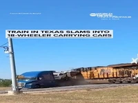 لحظه برخورد ترسناک قطار با تریلی حامل خودرو 