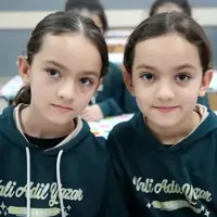 مدرسه دوقلوها در ترکیه