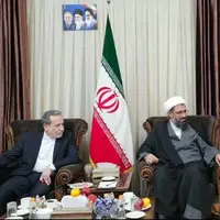عراقچی وارد همدان شد؛ دیدار وزیر امور خارجه با آیت‌الله شعبانی