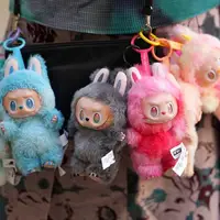 اقبالِ هیولایی با دندانهای تیز