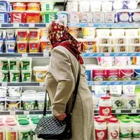 روایت رئیس اتحادیه خواربارفروشان از گرانی‌های امسال؛ ماستِ ۱۳۰ تومانی ۲۱۵ هزار تومان شد