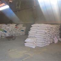 کالاهای احتکاری ۵۰ میلیارد ریالی در توقیف پلیس گرمی