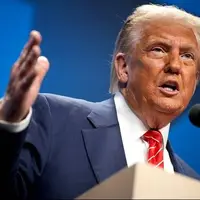 ترامپ: سناتورهای دموکرات شبیه پهپادهای انتحاری هستند!