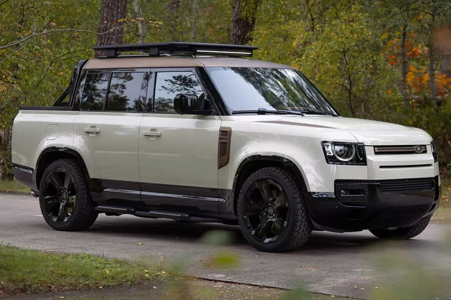 معرفی اولین لندروور دیفندر پیکاپ جدید، جذاب اما غیرکاربردی!