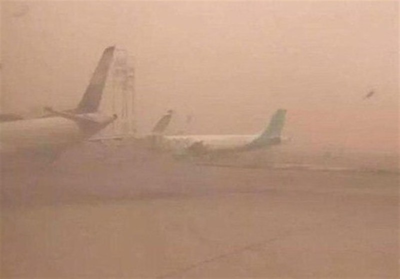 کاهش دید افقی در بندرعباس؛ تعدادی از پروازها لغو یا با تأخیر انجام می‌شود