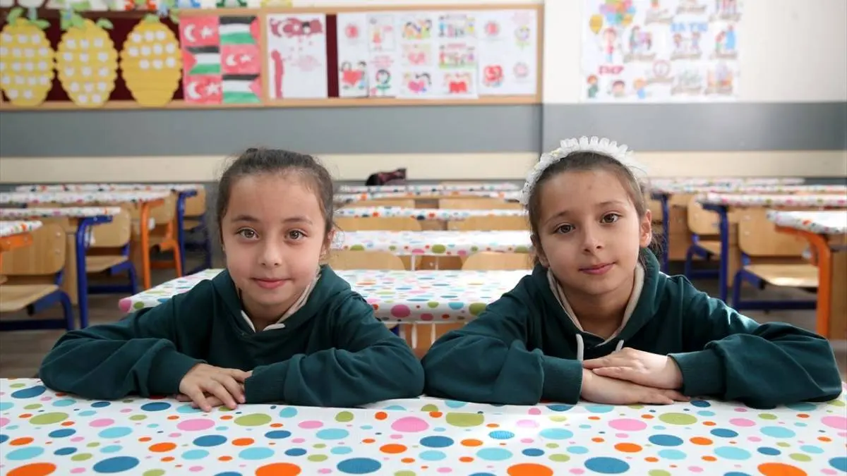 مدرسه دوقلوها در ترکیه