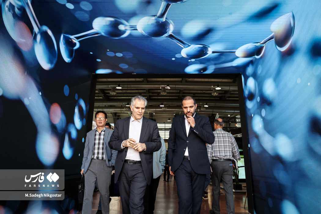 نمایشگاه «فرّ ایران» فناوری نانو