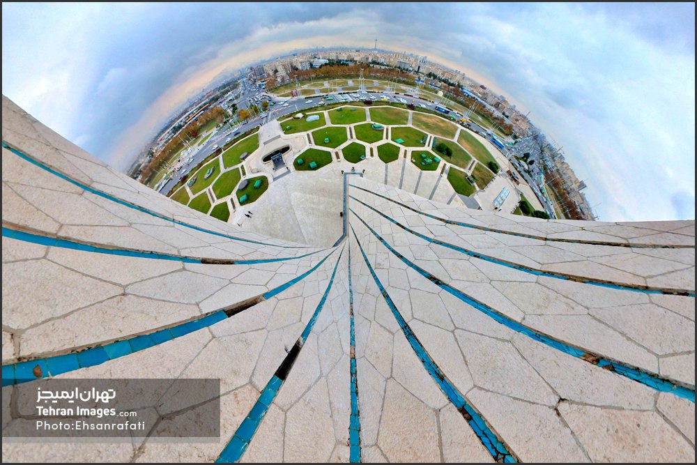 تصاویری متفاوت از برج آزادی