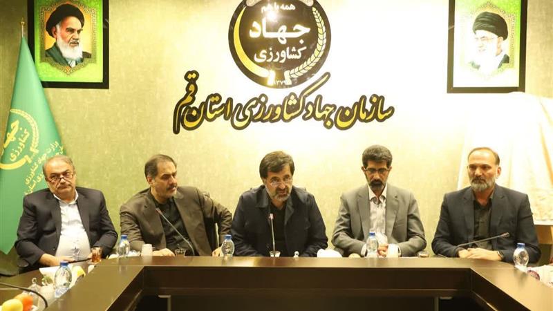 میثاقنامه مدیران قم برای تولید ۲۵۰۰ مگاوات برق امضا شد