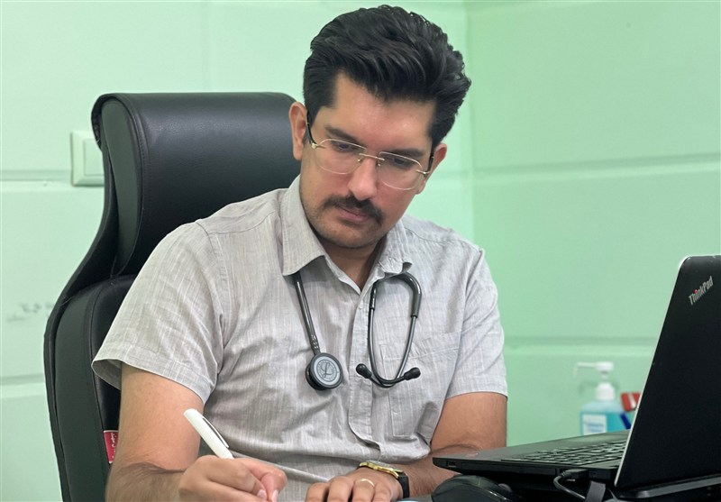 خوردن تخمه کدو و خرمالو با پوست دردسرساز شد!