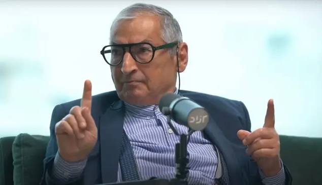 صادق زیباکلام: پیروزی ممدانی یعنی دموکراسی وجود دارد