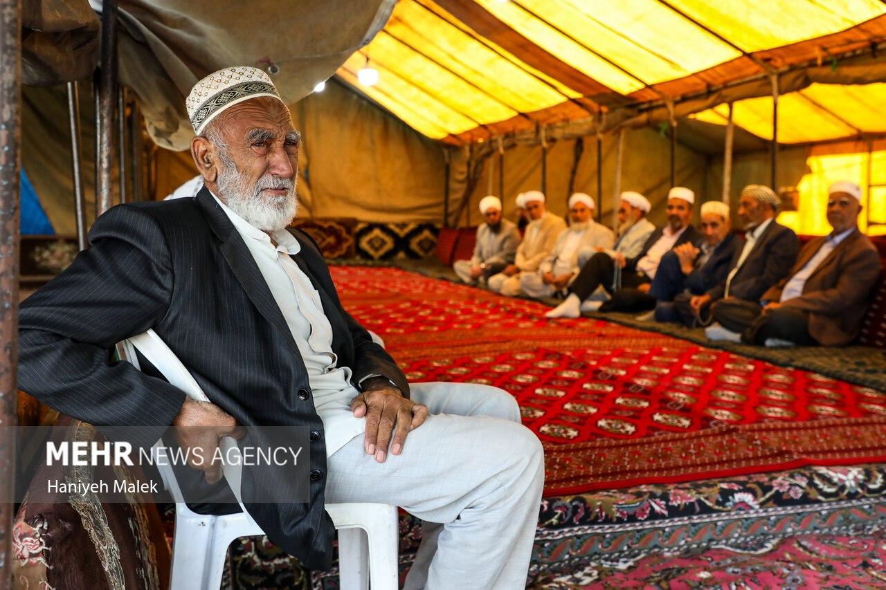 عکس/ تشییع پیکر «صابر کاظمی» در آق قلا