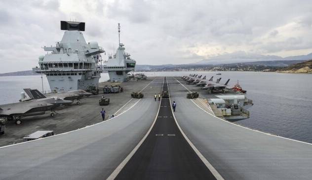 اعزام ناو هواپیمابر انگلیسی به مدیترانه