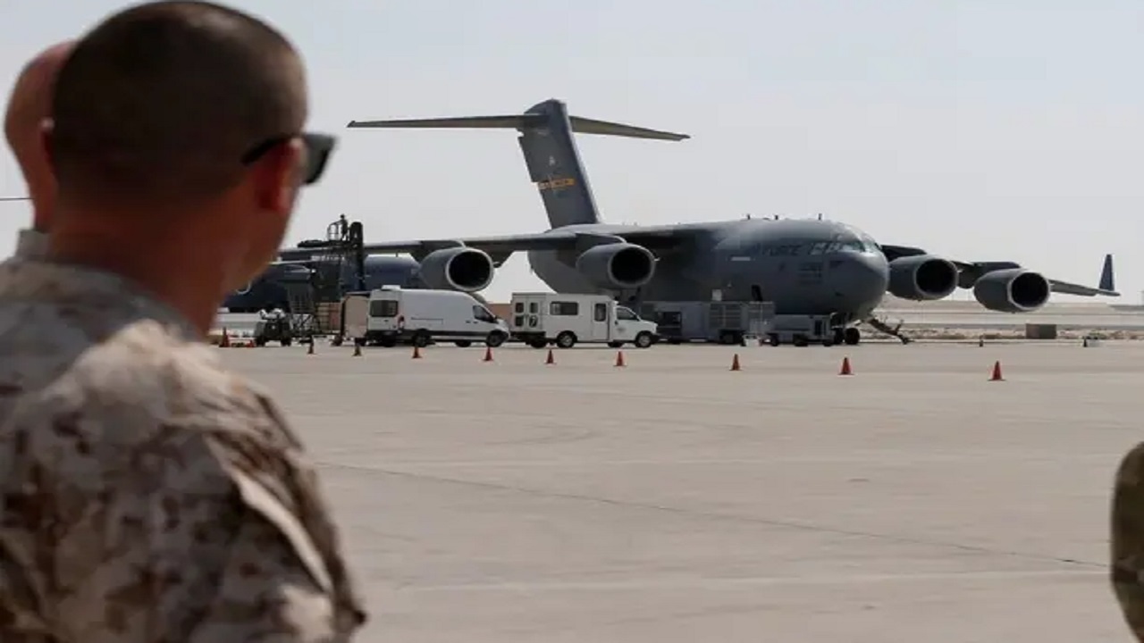 رویترز: آمریکا برای استقرار نظامی در پایگاه هوایی دمشق آماده میشود