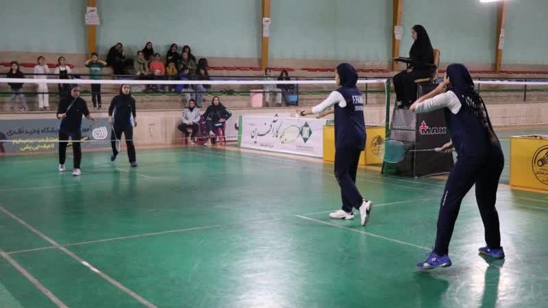 آغاز مقتدرانه تیم بدمینتون بانوان زنجان در لیگ برتر کشور