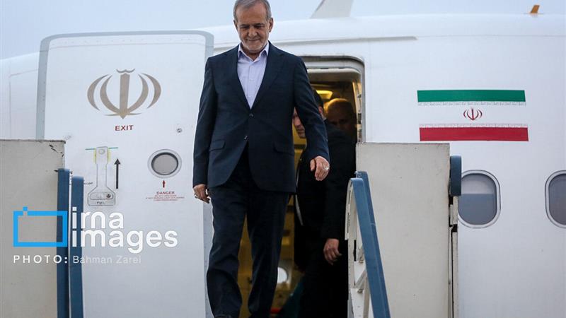 رییس جمهور وارد سنندج شد