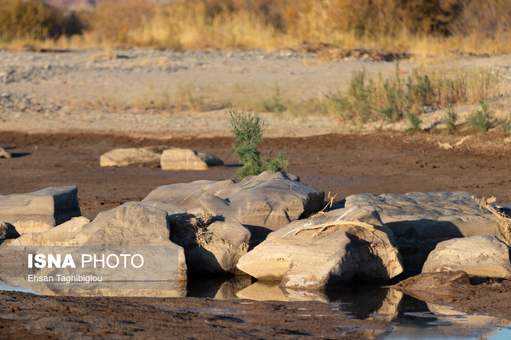 عکس/ قزل اوزن؛ آیینهی بحران آب ایران