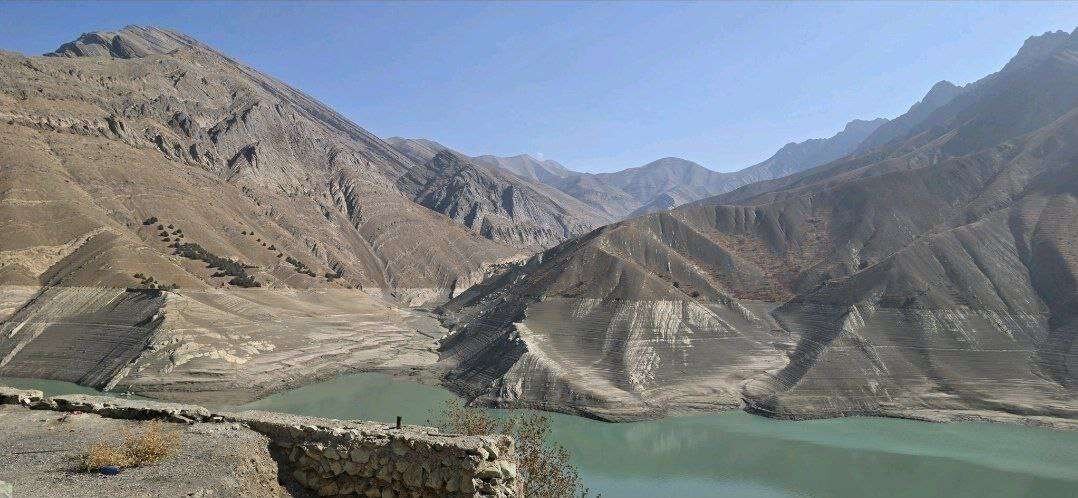 عکس/  آخرین رمق‌های دریاچه سد کرج