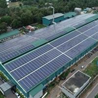 صنایع زنجان با احداث نیروگاه خورشیدی از محدودیت برق معاف میشوند