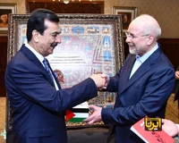 هدیه ویژه قالیباف به کفیل ریاست جمهوری پاکستان