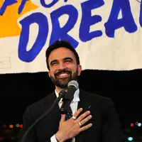 سرمقاله خراسان/ پیامهای پیروزی ممدانی