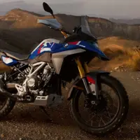 معرفی بی ام و F 450 GS، موتورسیکلت ادونچر جدید با پیشرانه ۴۲۰ سی‌سی