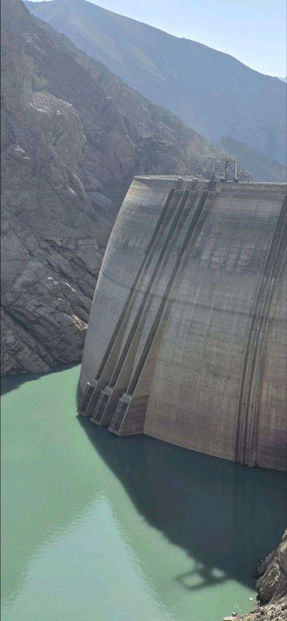 عکس/  آخرین رمق‌های دریاچه سد کرج