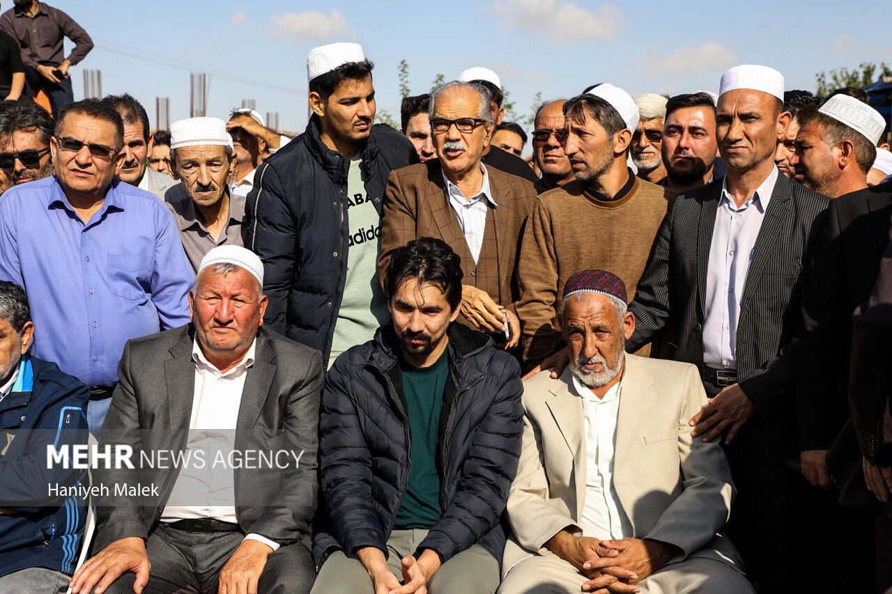 عکس/ تشییع پیکر «صابر کاظمی» در آق قلا